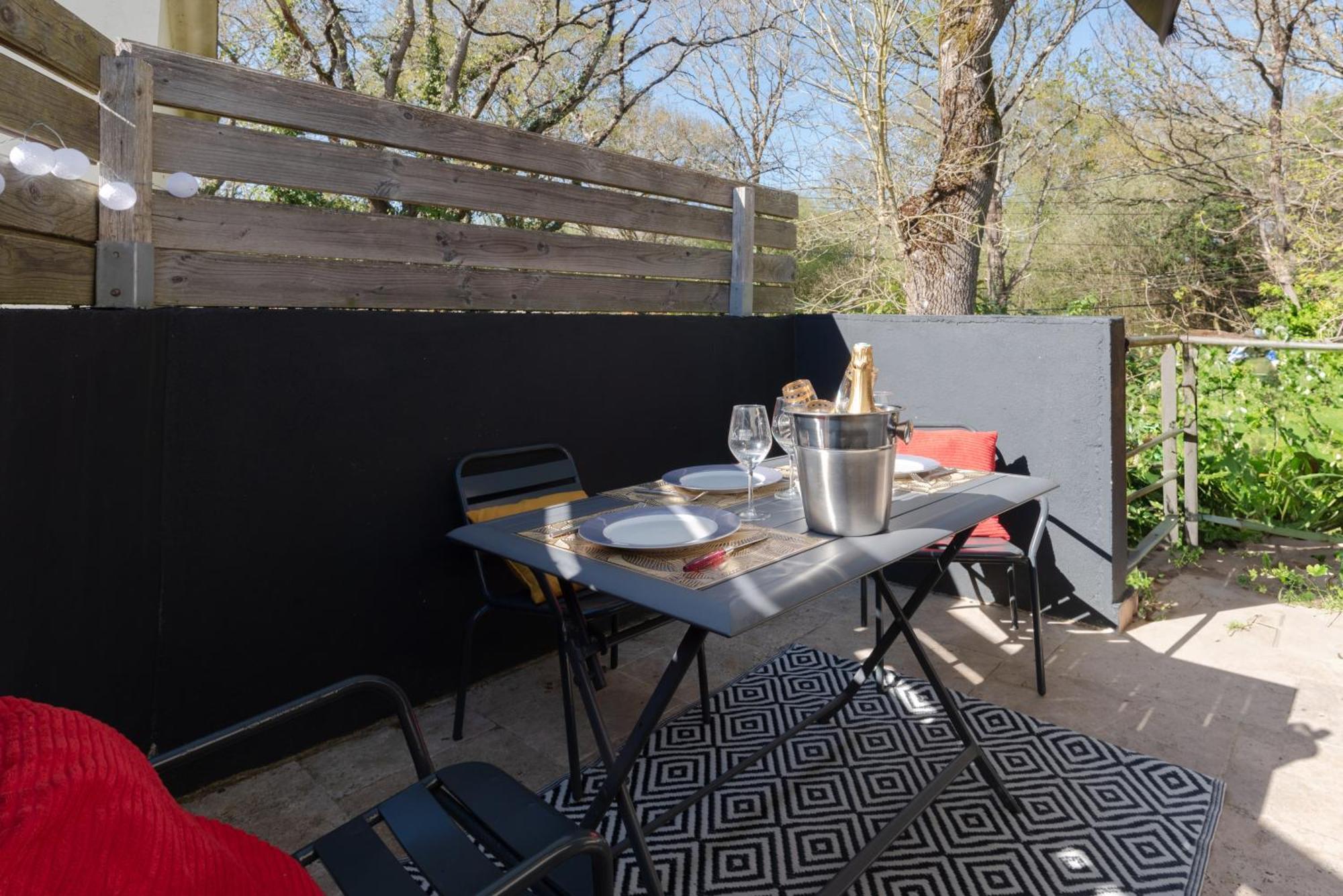 Appartement La Baule Pornichet Terrasse - Cuisine - Calme - Wifi - Parking Gratuit Esterno foto